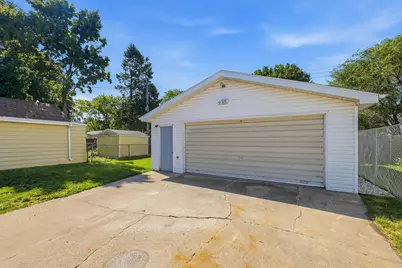 410 E 2nd St, Fond du Lac, WI 54935 - Photo 23