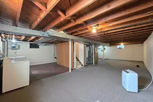 8113 W Ohio Ave, Milwaukee, WI 53219 - Photo 25