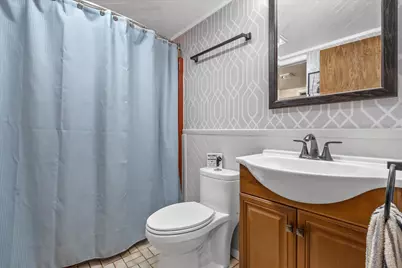 W153N9940  Neptune Dr, Germantown, WI 53022 - Photo 23