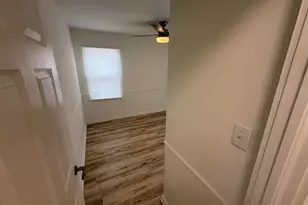 2586 S 77th St, West Allis, WI 53219 - Photo 27