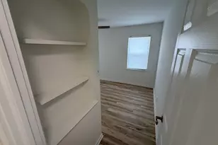 2586 S 77th St, West Allis, WI 53219 - Photo 23