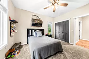 W5677 Carol Ct, Wyocena, WI 53954 - Photo 29