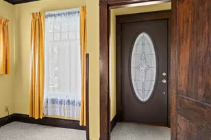 1329 S 15th St, Manitowoc, WI 54220 - Photo 3