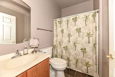 8634 S Roxbury Way, Oak Creek, WI 53154 - Photo 19