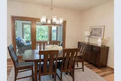 S54 W25358  Pebble Brook Ct, Waukesha, WI 53189 - Photo 9
