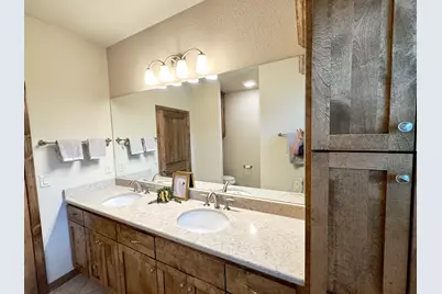 S54 W25358  Pebble Brook Ct, Waukesha, WI 53189 - Photo 29
