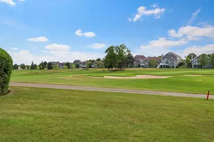 827 Eagleton Dr, Geneva, WI 53147 - Photo 35