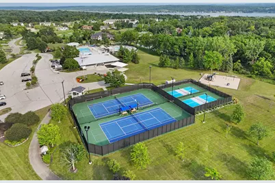 827  Eagleton Dr #47-29, Geneva, WI 53147 - Photo 39