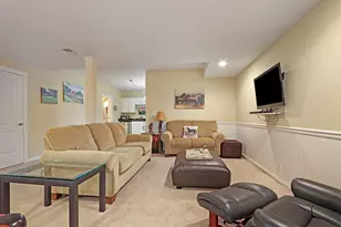 827 Eagleton Dr, Geneva, WI 53147 - Photo 29