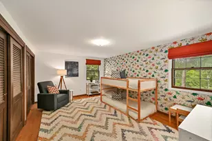 7266 N Pierron Rd, Glendale, WI 53209 - Photo 25
