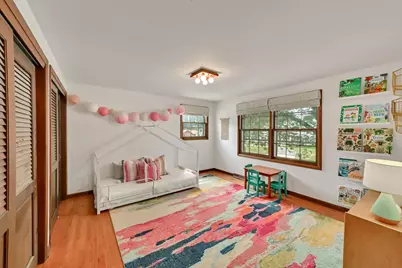 7266 N Pierron Rd, Glendale, WI 53209 - Photo 23