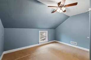 2237 Washington Ave, Cedarburg, WI 53012 - Photo 39