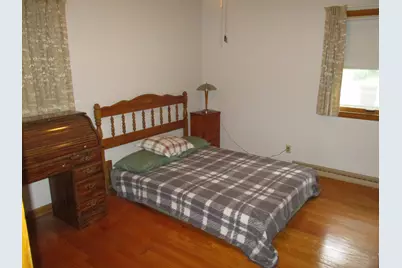 11019 W Park Hill Ave, Wauwatosa, WI 53226 - Photo 7