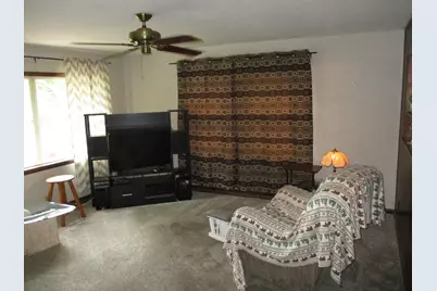 11019 W Park Hill Ave, Wauwatosa, WI 53226 - Photo 3