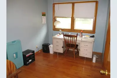 11019 W Park Hill Ave, Wauwatosa, WI 53226 - Photo 9