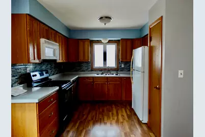 5031 S 26th St, Milwaukee, WI 53221 - Photo 11