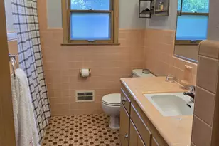 5617 W Jackson Park Dr, Milwaukee, WI 53219 - Photo 17