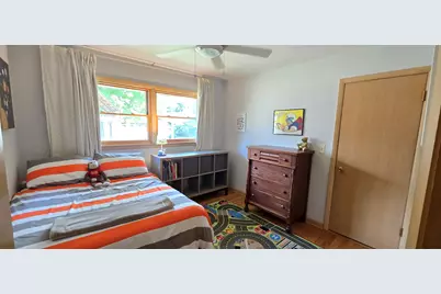 5617 W Jackson Park Dr, Milwaukee, WI 53219 - Photo 19