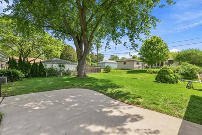 1534 N Holden St, Port Washington, WI 53074 - Photo 7