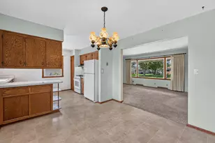1534 N Holden St, Port Washington, WI 53074 - Photo 15