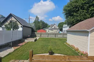 1134 S 16th St, Manitowoc, WI 54220 - Photo 23