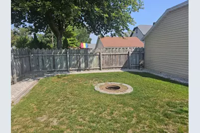 1134 S 16th St, Manitowoc, WI 54220 - Photo 25