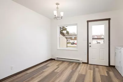 916  12th Ave, Onalaska, WI 54650 - Photo 9