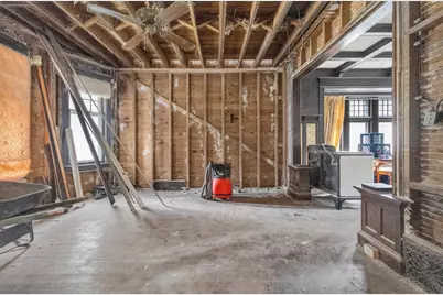 3911 W Roberts St, Milwaukee, WI 53208 - Photo 5