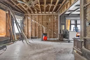 3911 W Roberts St, Milwaukee, WI 53208 - Photo 5