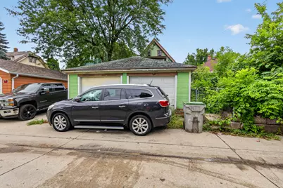 3911 W Roberts St, Milwaukee, WI 53208 - Photo 23
