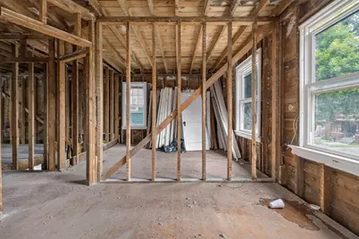 3911 W Roberts St, Milwaukee, WI 53208 - Photo 15