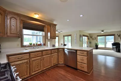 S108W37645  Draper Rd, Eagle, WI 53119 - Photo 9