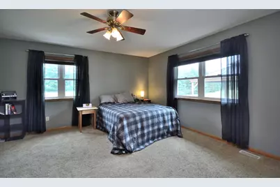 S108W37645  Draper Rd, Eagle, WI 53119 - Photo 17