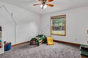 W8249 Woodview Dr, Onalaska, WI 54650 - Photo 17