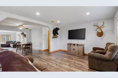 W8249  Woodview Dr, Onalaska, WI 54650 - Photo 11