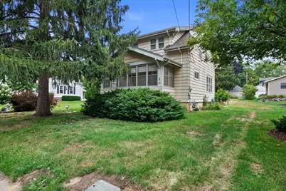 817  Richards Ave, Watertown, WI 53094 - Photo 1