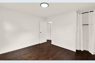 8208 W Keefe Ave, Milwaukee, WI 53222 - Photo 15