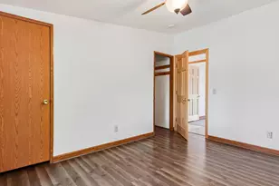 W8241 Woodview Dr, Onalaska, WI 54650 - Photo 17