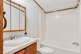 W8241 Woodview Dr, Onalaska, WI 54650 - Photo 19