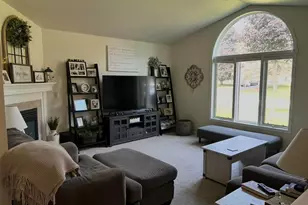 608 Fairfield Way, Waukesha, WI 53188 - Photo 9