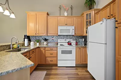 9249  64th Ct #167, Pleasant Prairie, WI 53158 - Photo 13