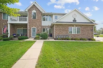 9249  64th Ct #167, Pleasant Prairie, WI 53158 - Photo 1