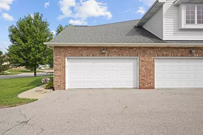 9249  64th Ct #167, Pleasant Prairie, WI 53158 - Photo 3