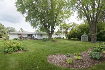 453  Grove St, Mayville, WI 53050 - Photo 27