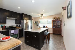 453 Grove St, Mayville, WI 53050 - Photo 7