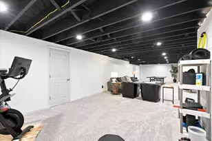 17265 Country Ln, Brookfield, WI 53045 - Photo 43