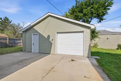 1341  Ohio St, Racine, WI 53405 - Photo 27