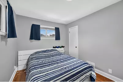 4643 S Logan Ave, Milwaukee, WI 53207 - Photo 11
