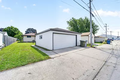 4643 S Logan Ave, Milwaukee, WI 53207 - Photo 17
