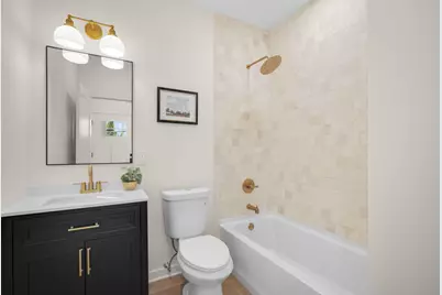 125 E Park Ave, Waukesha, WI 53186 - Photo 17